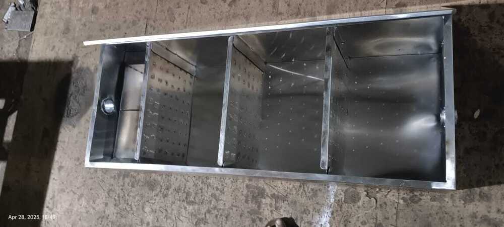 Oil And Grease Trap - Application: Waste Water