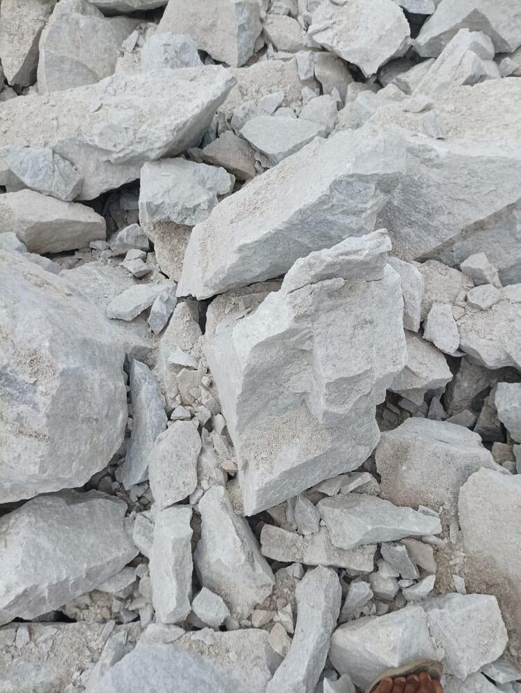 Sodium Feldspar Lumps - Application: Ceramics