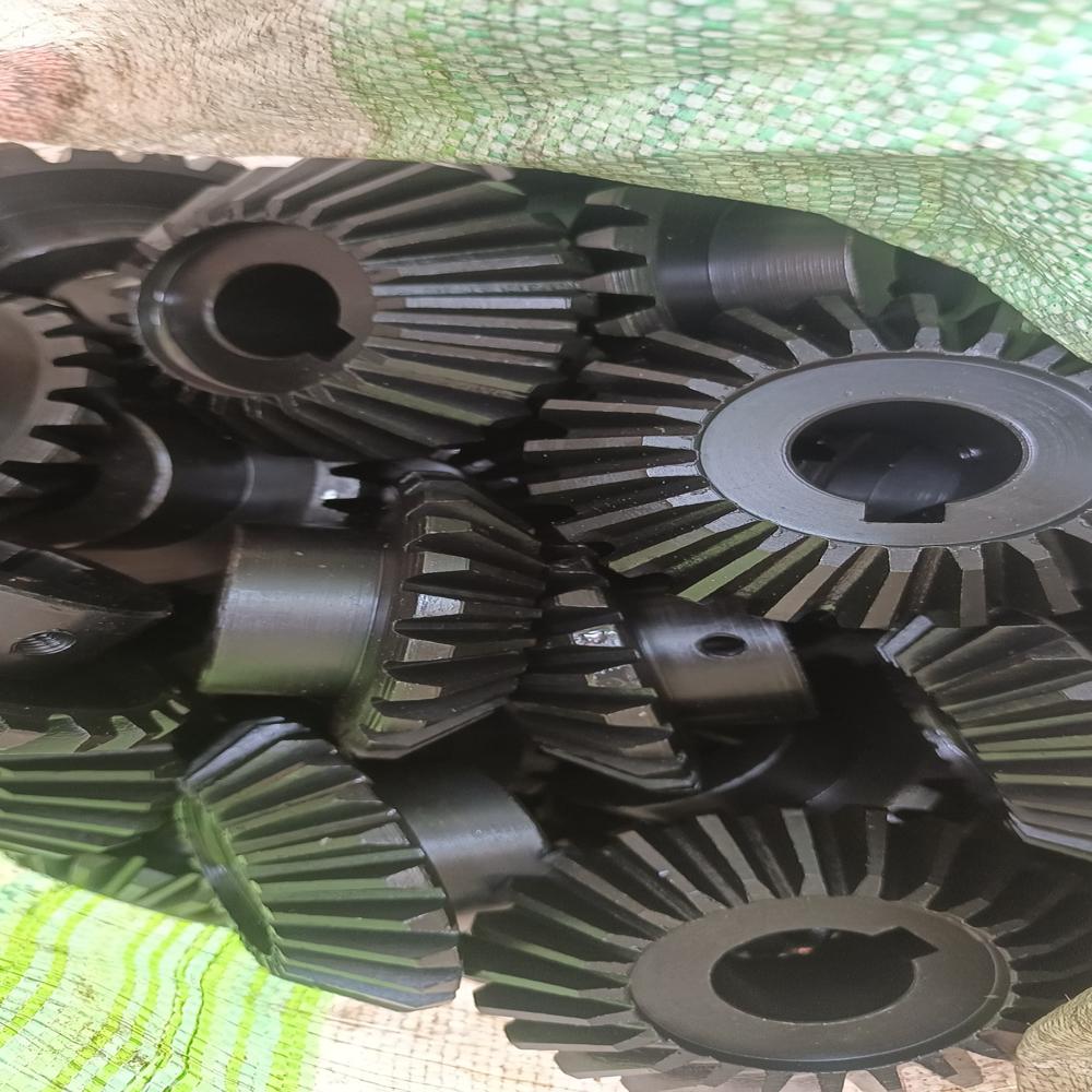 Bevel Gear - Color: Silver