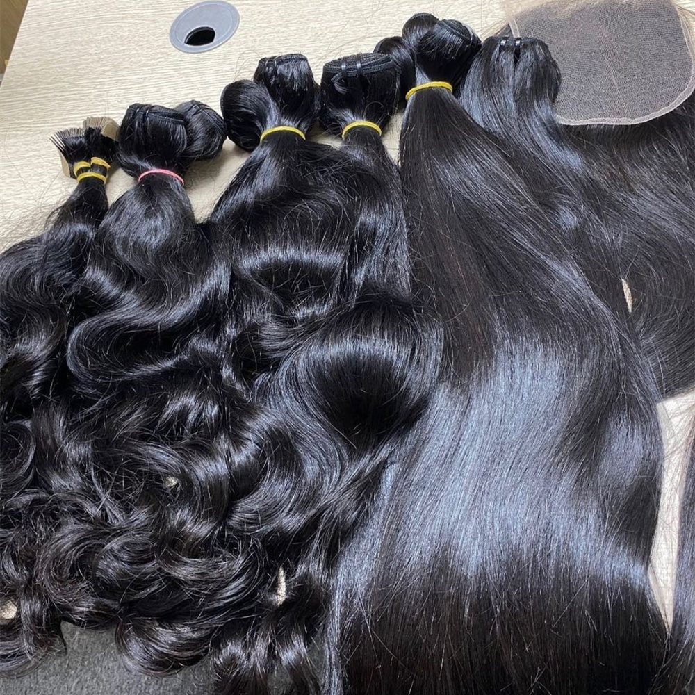 South Indian Straight Human Hair Bundles Raw & Unprocessed Black 100gm Size - 22in