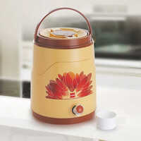 Fountain Pastic Insulated Water Camper - Features: Durable