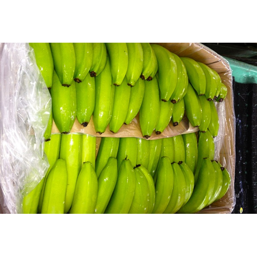 Raw Banana - Color: Green
