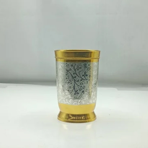 Round Brass Glass - Color: Golden