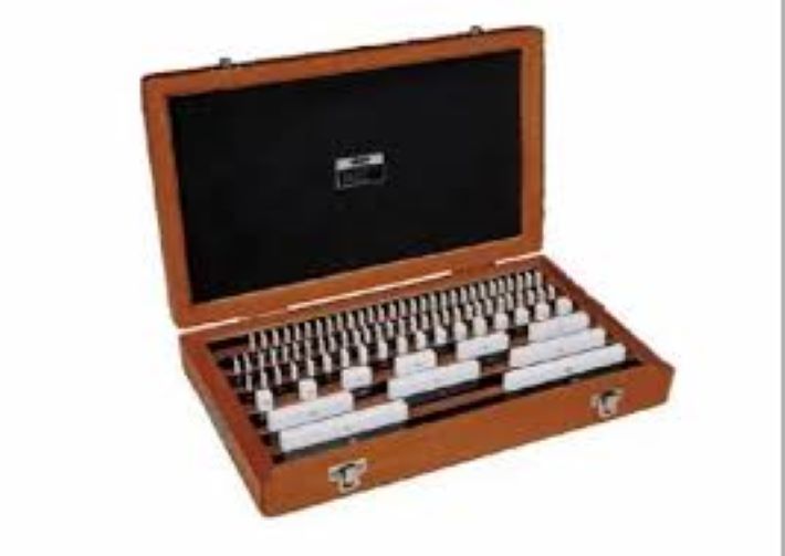 Gauge Block Set/ Slip Gauge Set - Color: Brown White