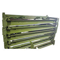 Conveyor Idler Frames - Color: Green