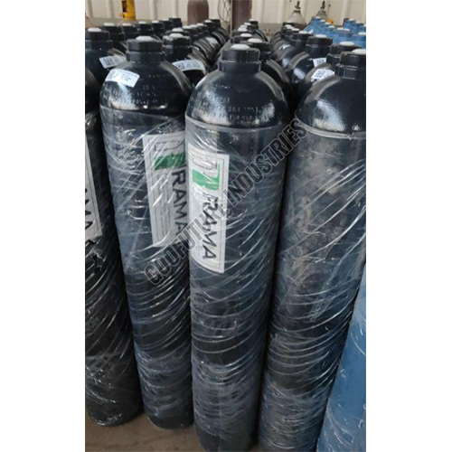 Oxygen Cylinder - Color: Black