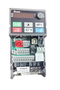 DELTA AC MOTOR DRIVE VFD2A8MS21ANSAA