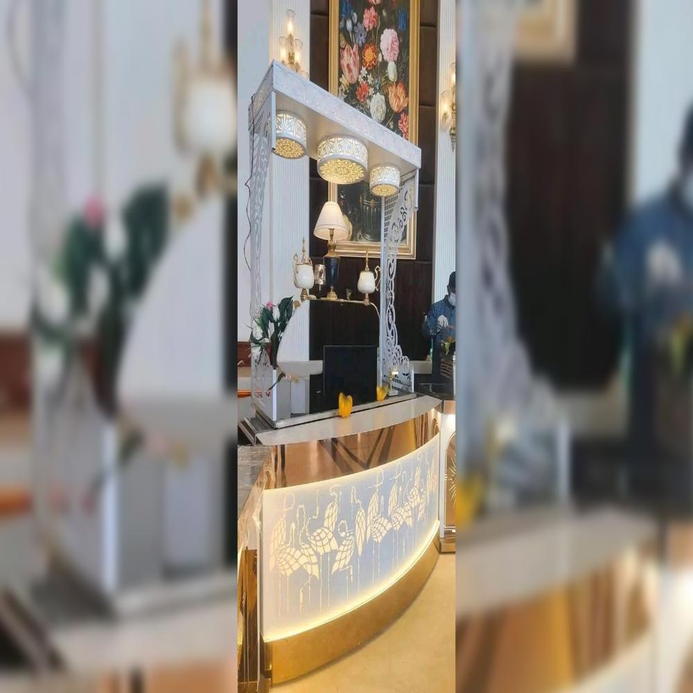 Wooden cart wedding counter