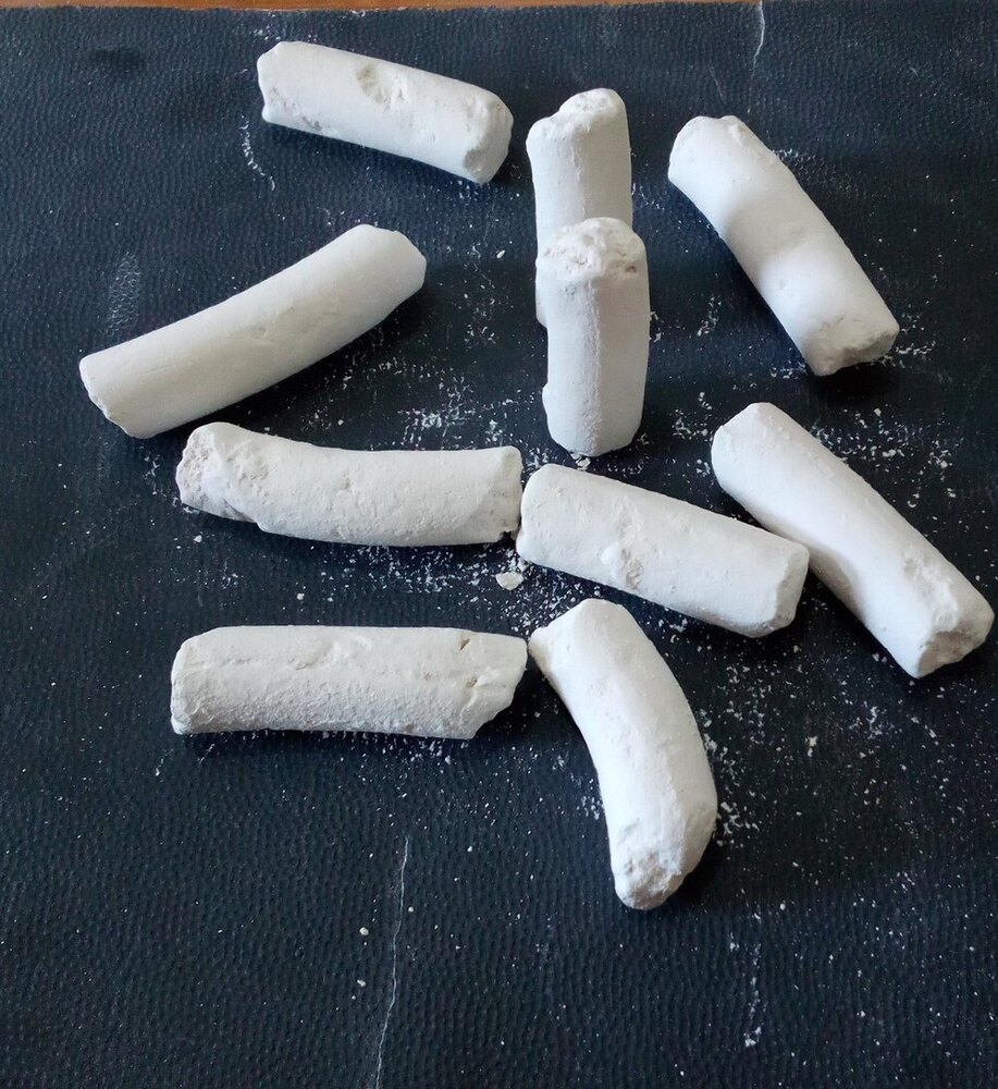 Kaolin Noodle - Application: Ceramics