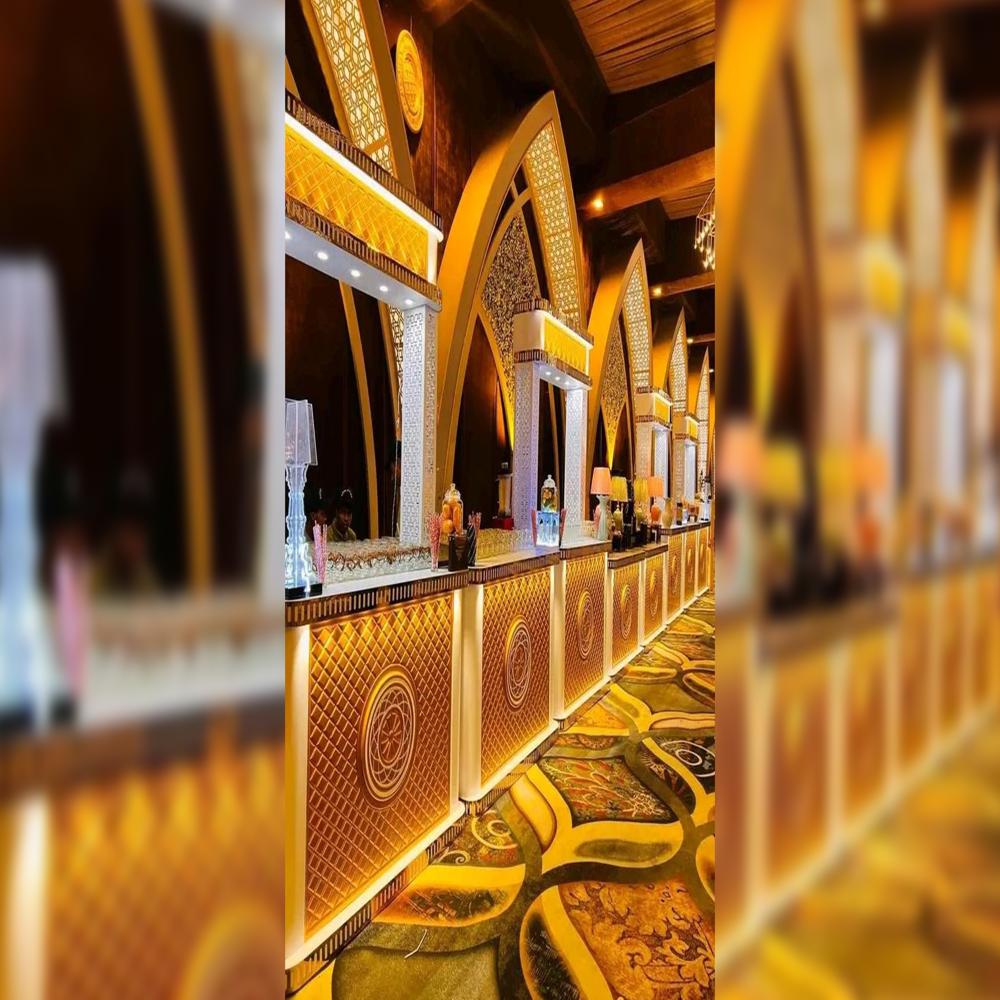 Mirror and gold buffet table