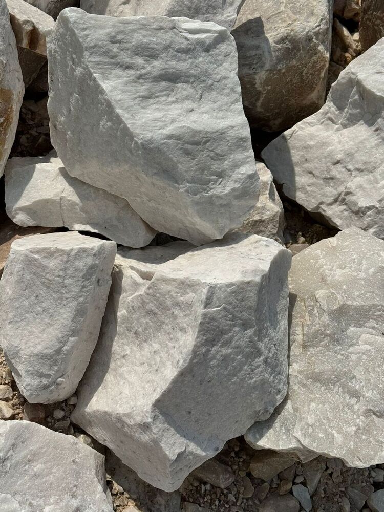 Dolomite Lumps - Application: Glass