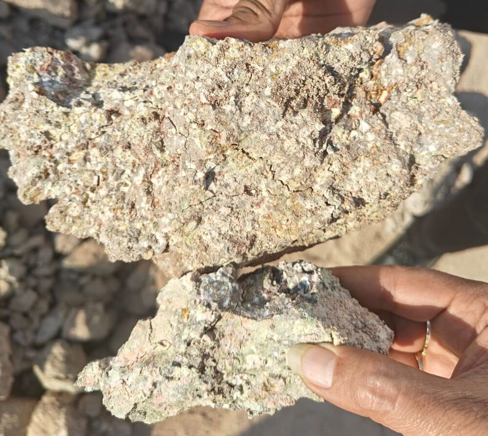 Calcium Bentonite Ore