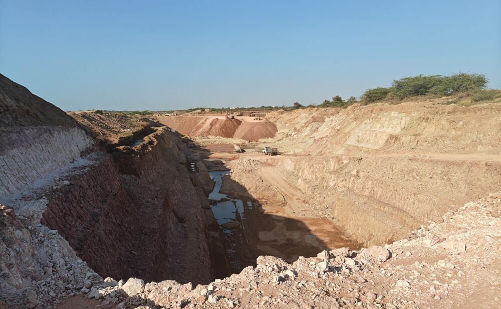 Calcium Bentonite Ore