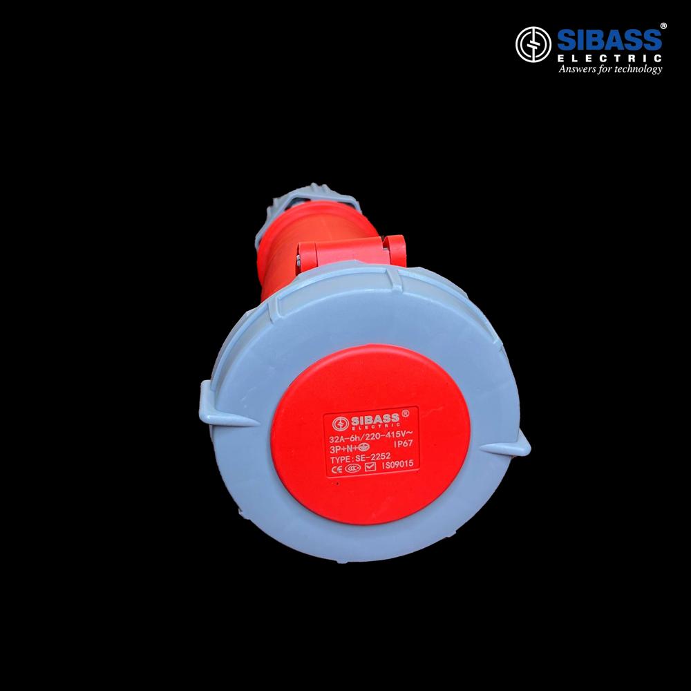 IP67 32A 5PIN STRAIGHT SOCKET SE-S2252