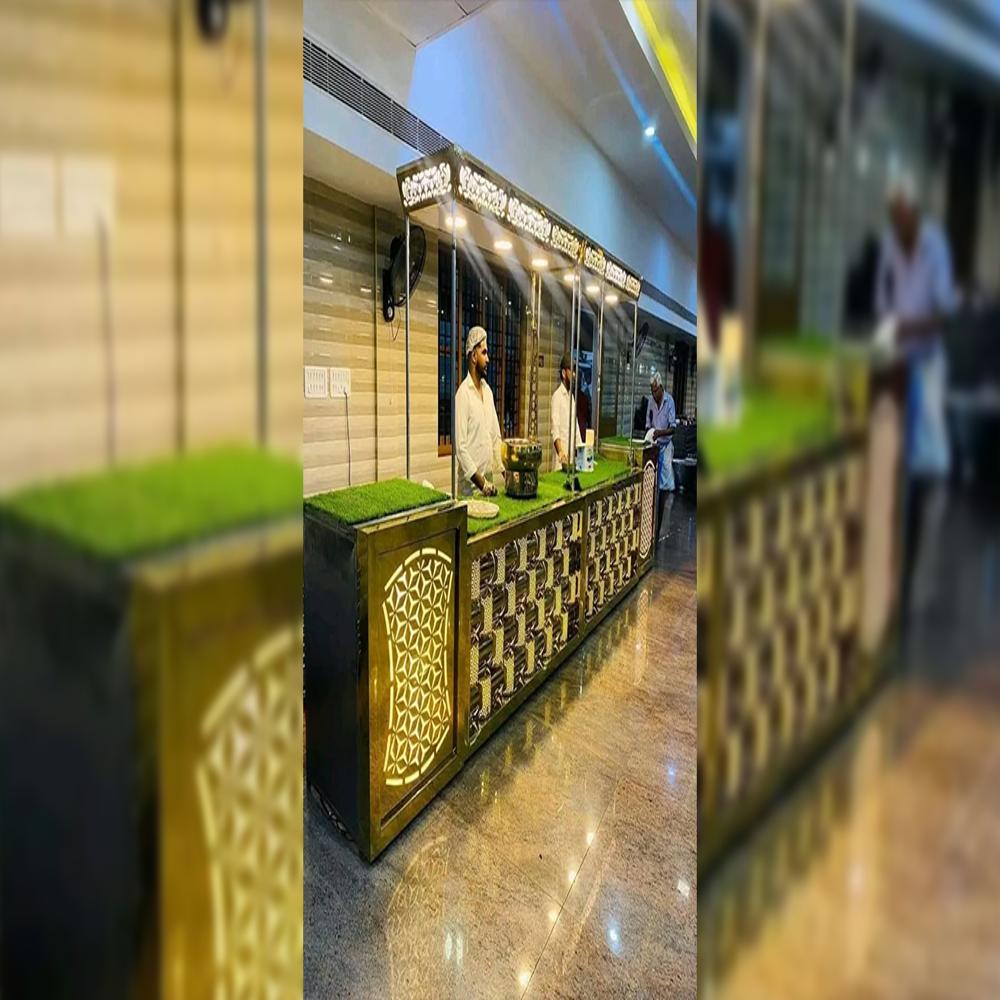 Enclosed Wedding Catering Counter - Material: Stainless Steel