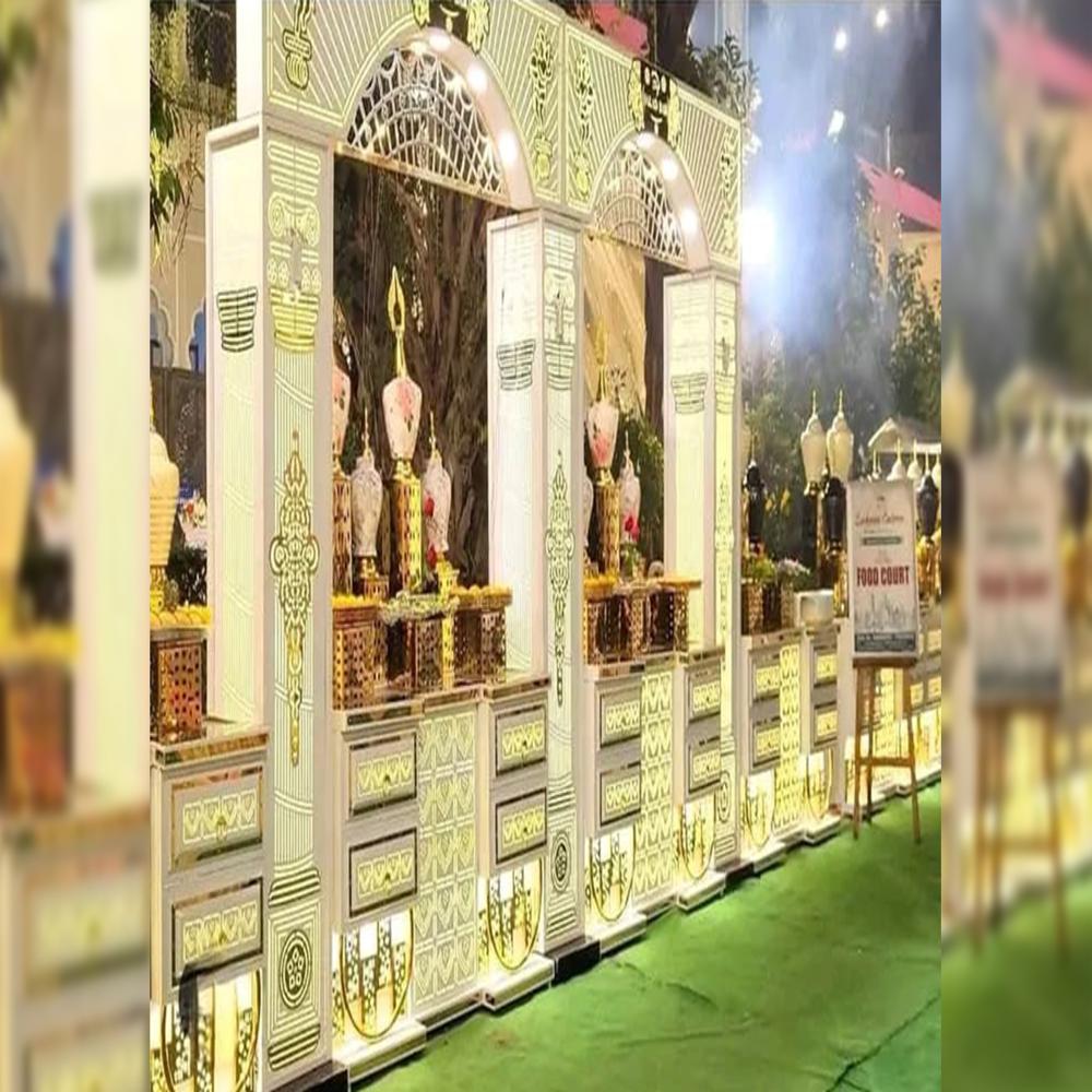Fancy Wedding Buffet Counter - Material: Stainless Steel