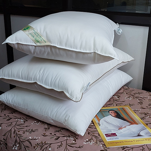 Soyabean Pillow - Color: White