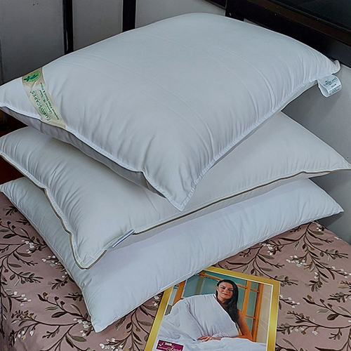 Soyabean Pillow - Color: White