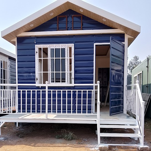 Capsule House
