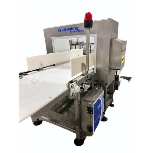 IQF Metal Detector