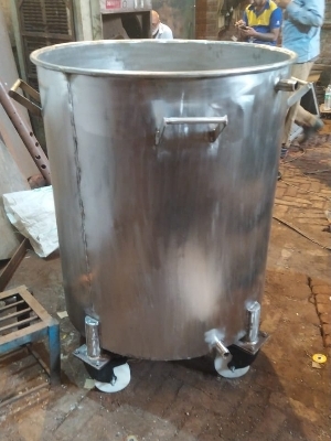Liquid stainless  steel tank