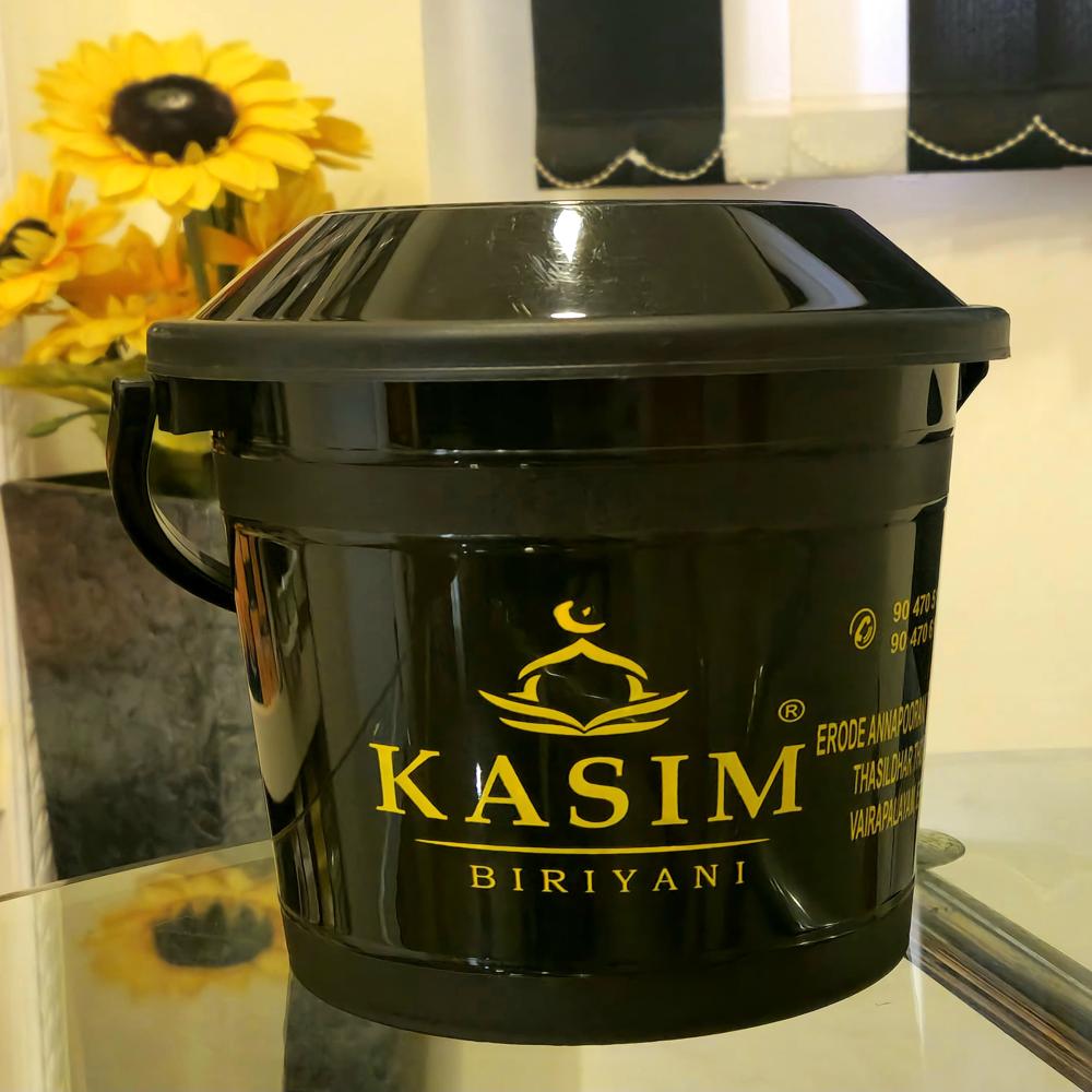 3 litre black bucket