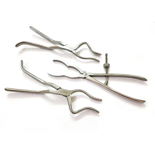 Maxillary Disimpaction Forcep - Application: Hospital