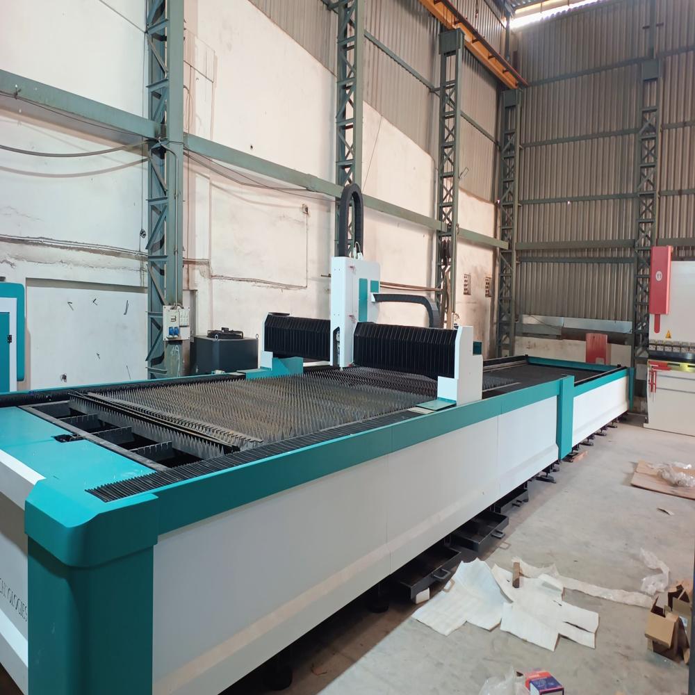 12 Kw Fiber Laser Cutting Machine - Automatic Grade: Automatic