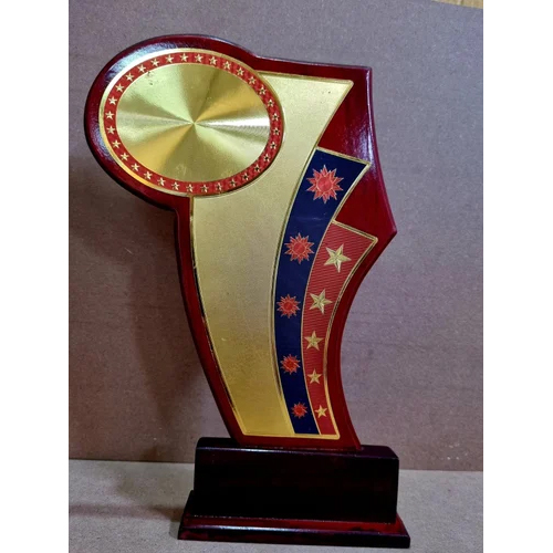 Customized Wooden Trophy - Finishing: Polished