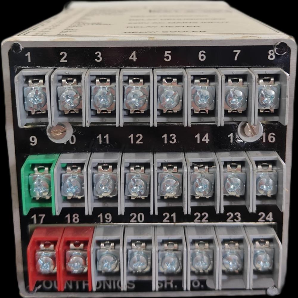 Digital Humidity And Temperature Controller Model 7210 - Material: Ms