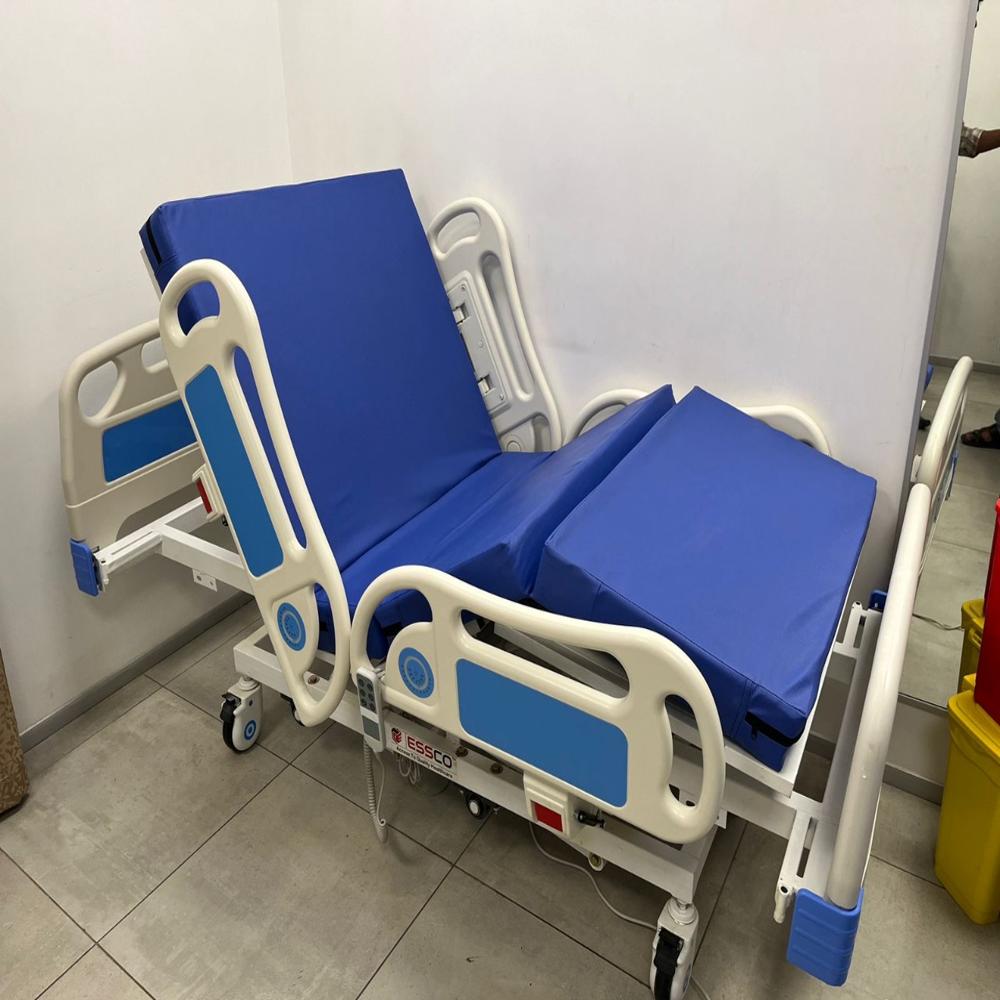 ICU 5 Function Motorised Cot