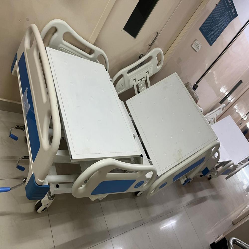 ICU 5 Function Motorised Cot