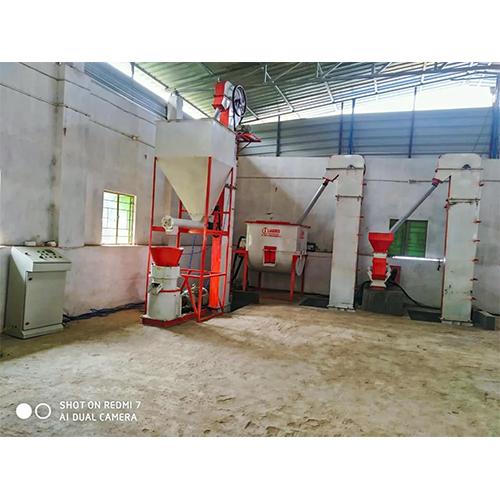 Poultry Feed Making Machine