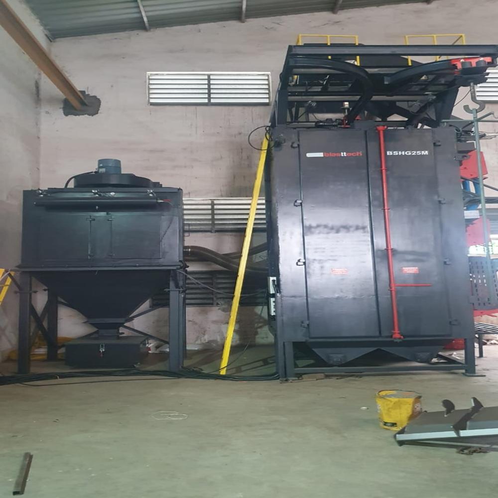 Hanger-Type Shot Blasting Machine