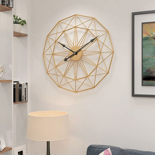 Gold Finish Wall Clock - Battery Life: 1 Years