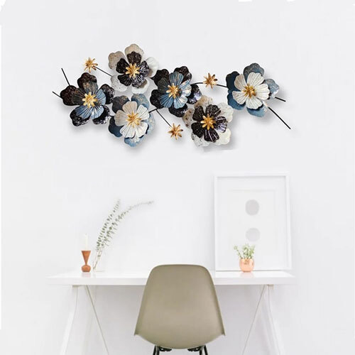 Wall Art In Iron With Gold Finish