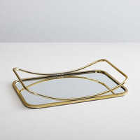 Tray In Iron With Golden Finish - Material: Metal