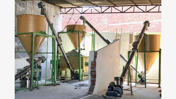 Industrial Screw Conveyor Machine