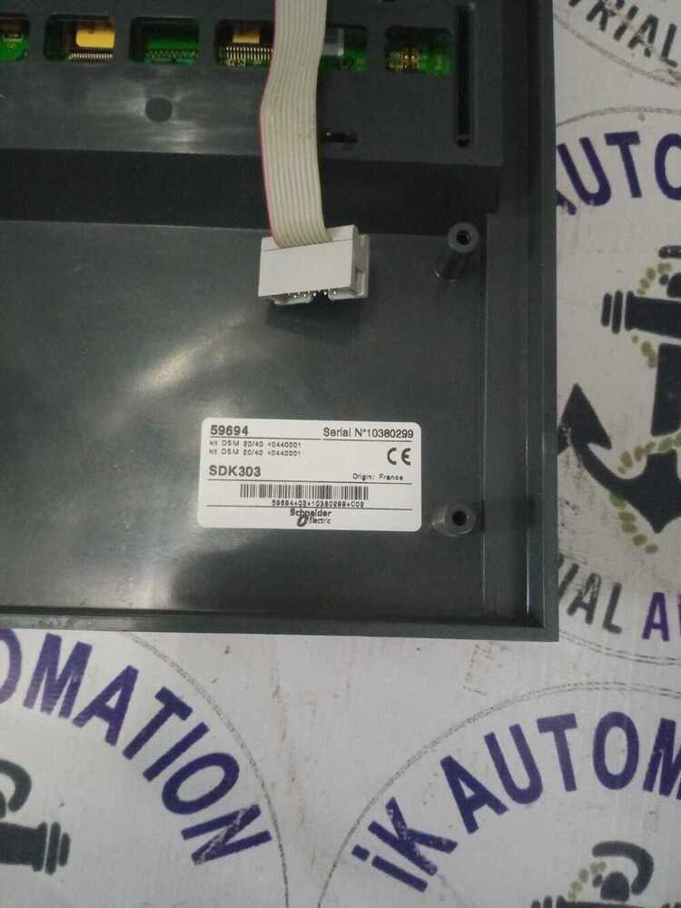 SCHNEIDER SDK303