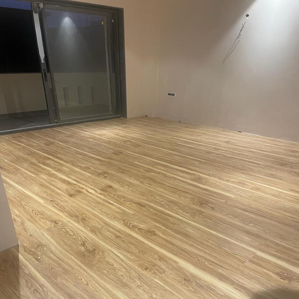 Waterproof Flooring - Density: 1.25a  1.45 Gram Per Cubic Centimeter(g/cm3)