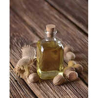 Nutmeg Essential Oil - Liquid Form, 25 Kg Drum, Yellow Color, Moisture Content <10%, 36 Months Shelf Life | Uses: Flavoring Agent, Aromatherapy, Cosmetics