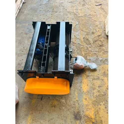 Lift Hoist - Capacity: 1 Ton