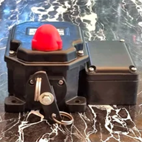 02 No + 02nc With Indicating Lamp Pull Cord Switch - Color: Black