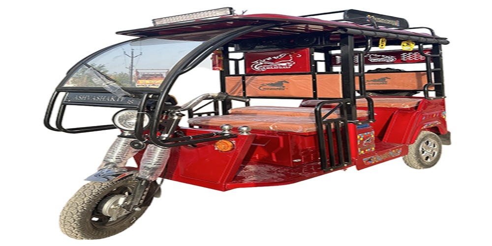 Ashvashakti Eco-Fine E Rickshaw - Features: Easy To Use