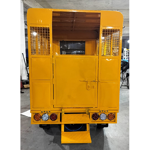 Ashvashakti E School Van