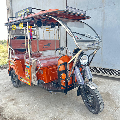 Ashvashakti King Plus E Rickshaw - Features: Easy To Use