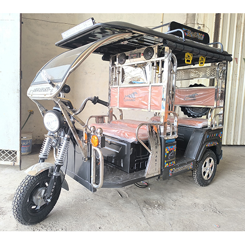 Ashvashakti Black Croma E Rickshaw