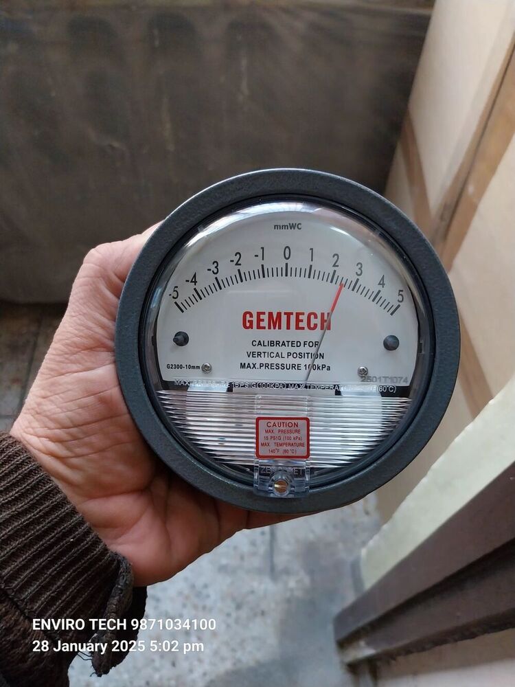 GEMTECH G2310 Series Differential Pressure Gauge Range 5-0-5 Inch wc