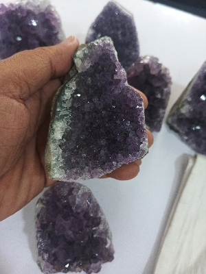 Amethyst Geode - Color: Purple