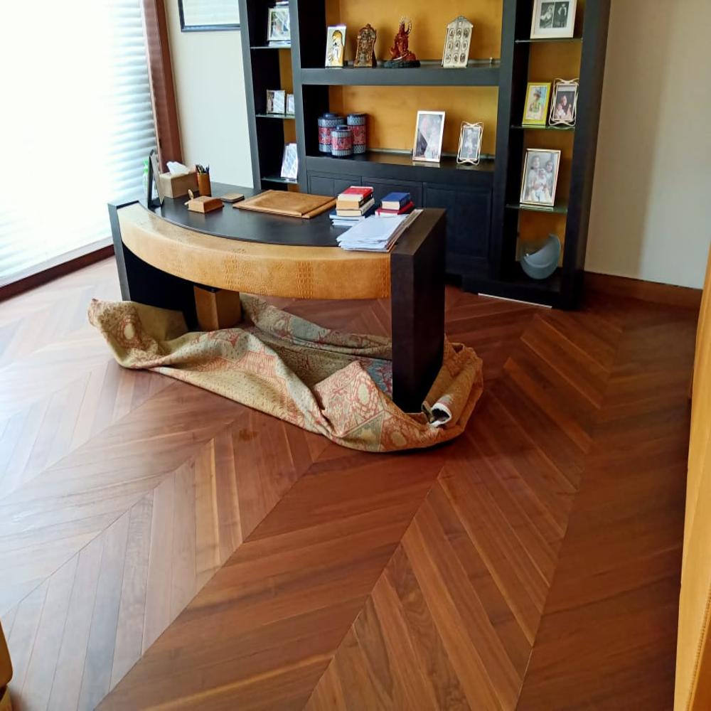 Hi-Gloss Flooring